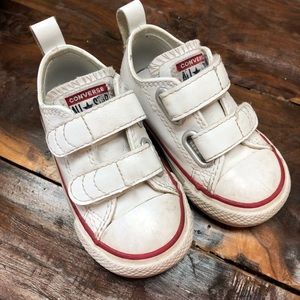 Toddler converse - Size 5